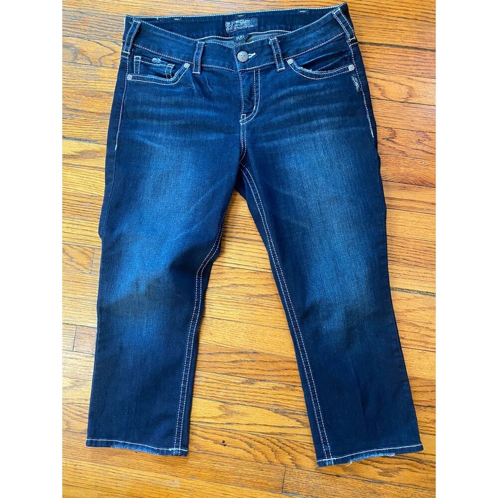 Silver Jeans Suki Capri Jeans Woman’s 33 L22.5 Blue Stretch Lightweight Denim
